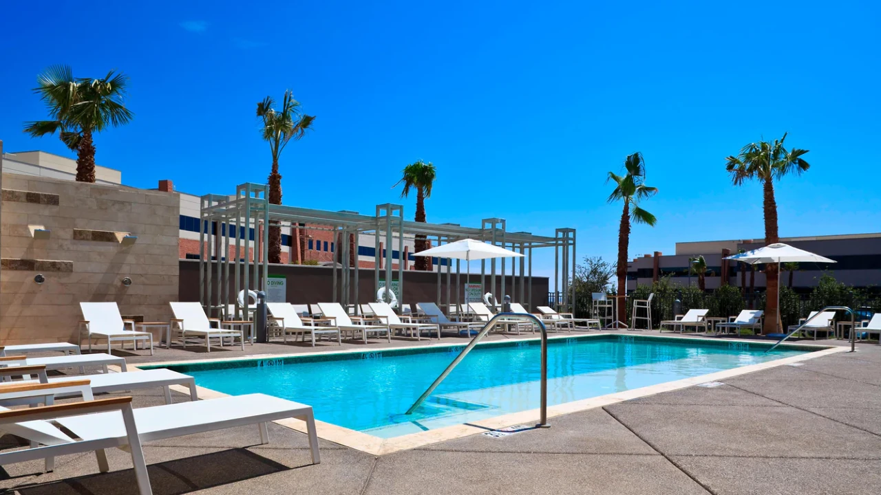 Pool at Element Las Vegas Summerlin
