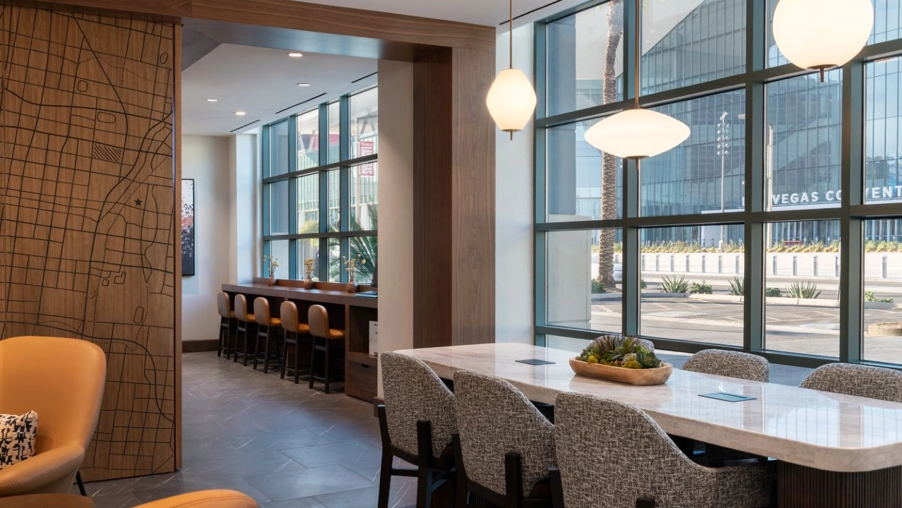 Lobby Communal Seating at Las Vegas Marriott