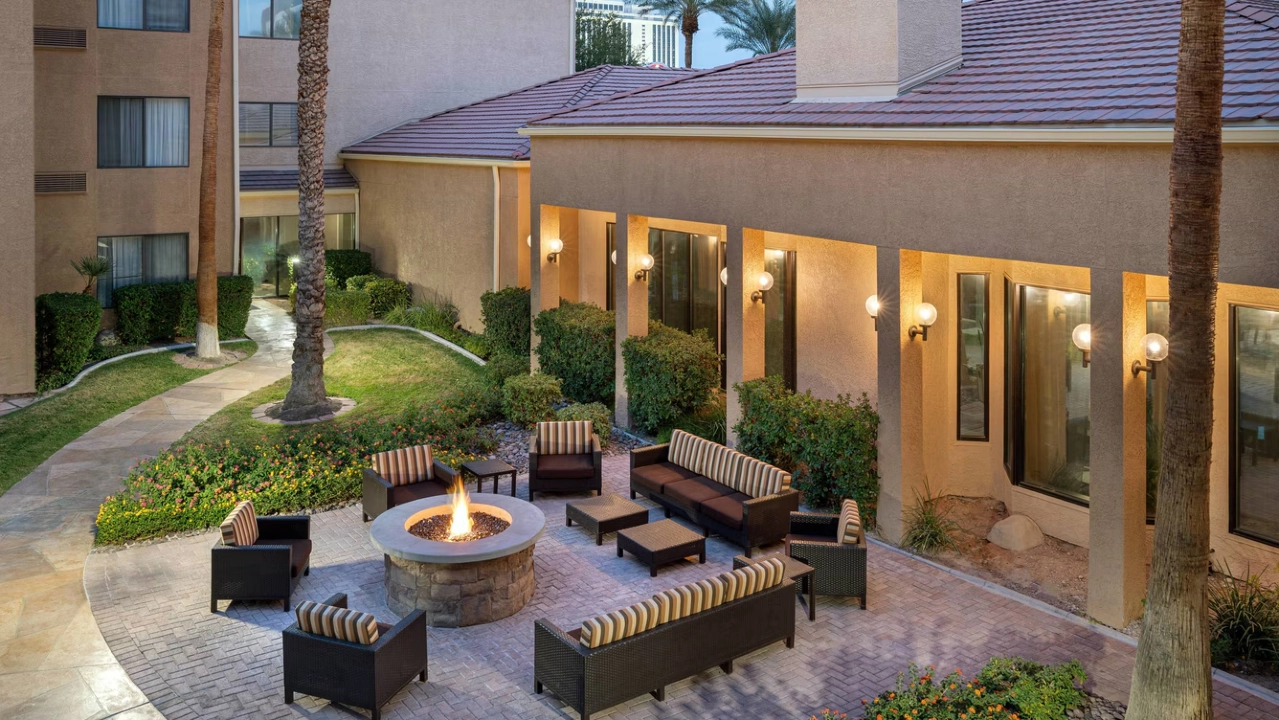 Outdoor Patio at Courtyard Las Vegas Convention Center