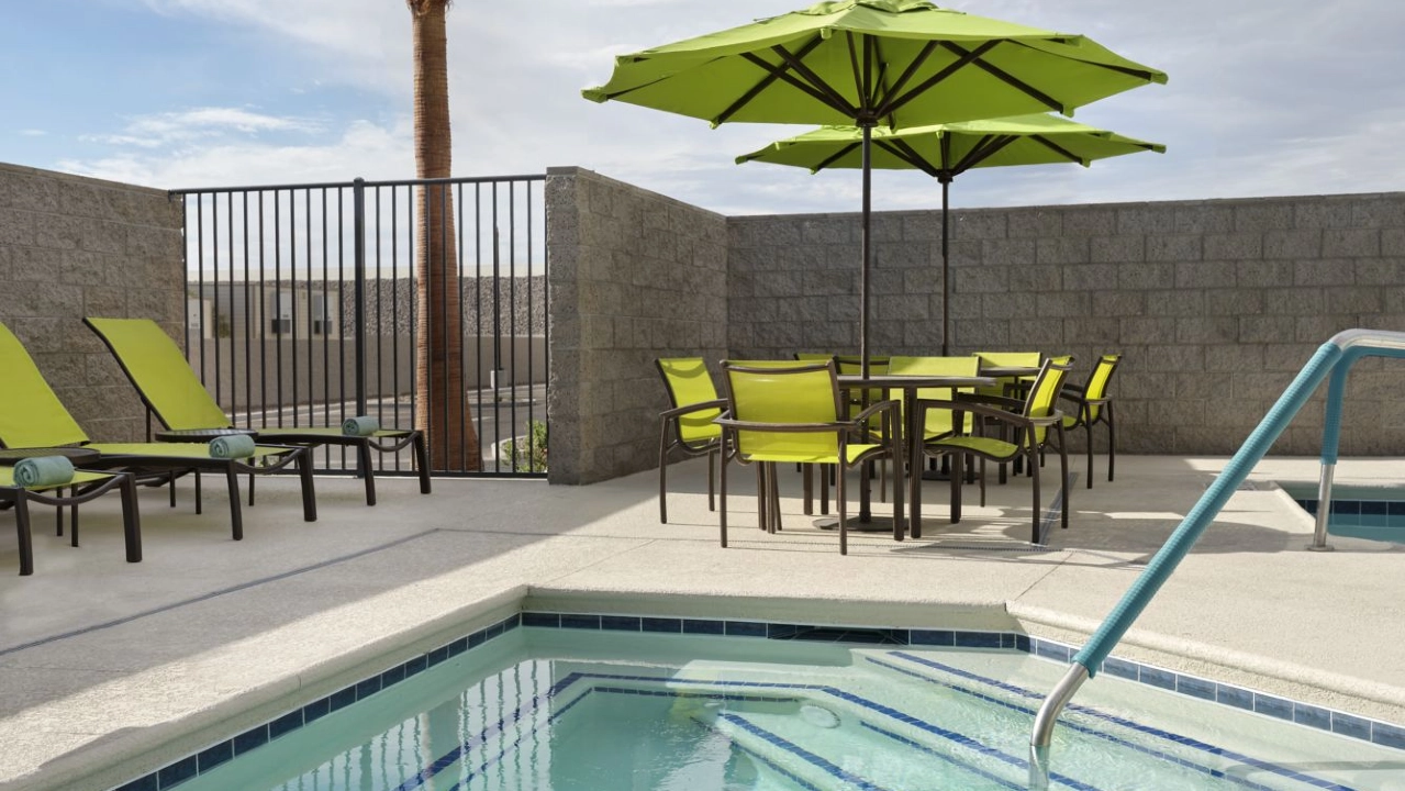 Pool at Springhill Suites Las Vegas Airport