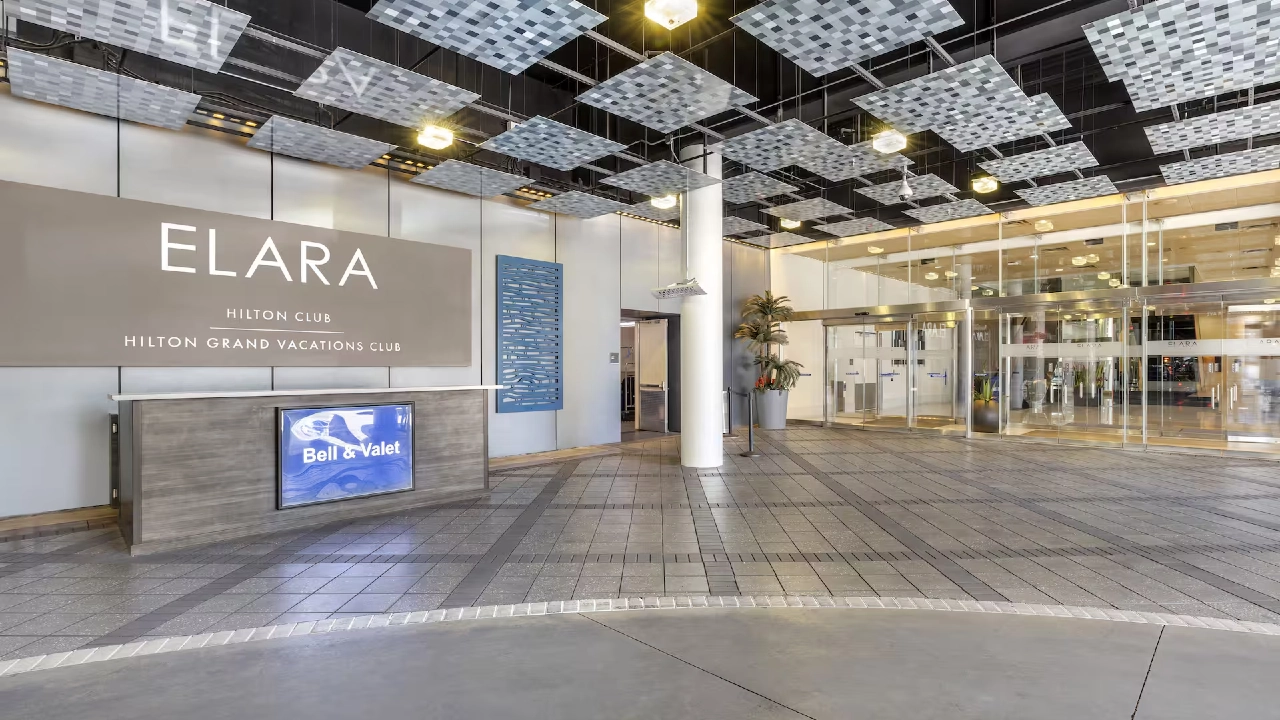 Hotel Entrance at Hilton Club Elara Las Vegas
