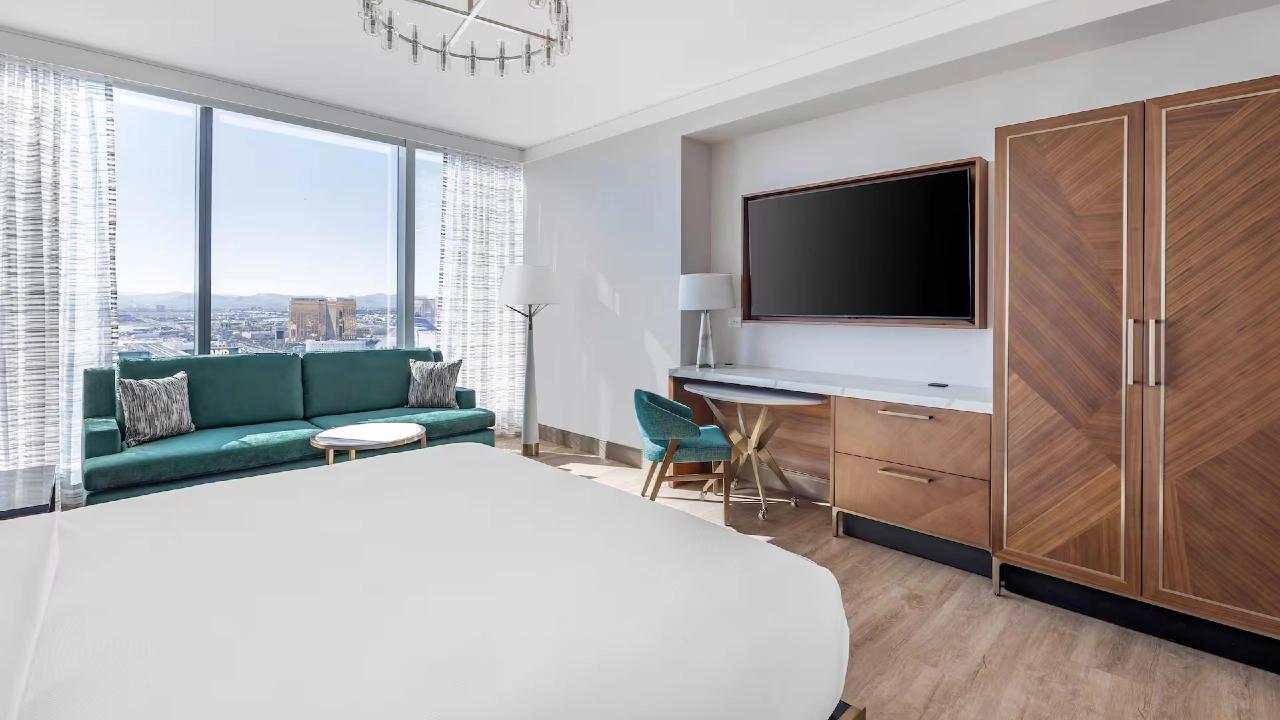 Superior Plus Studio at Hilton Club Elara Las Vegas