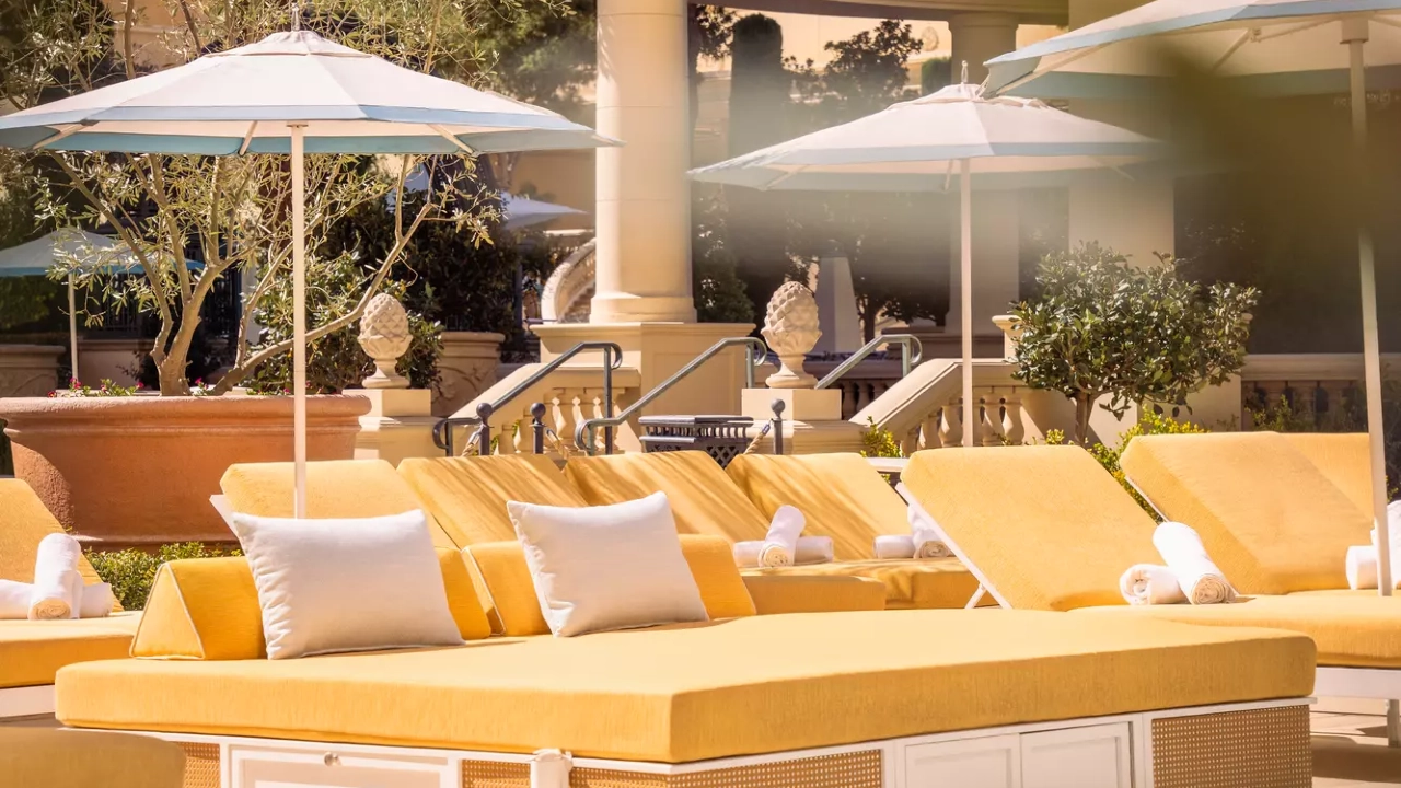 Pool Daybeds at Bellagio Las Vegas
