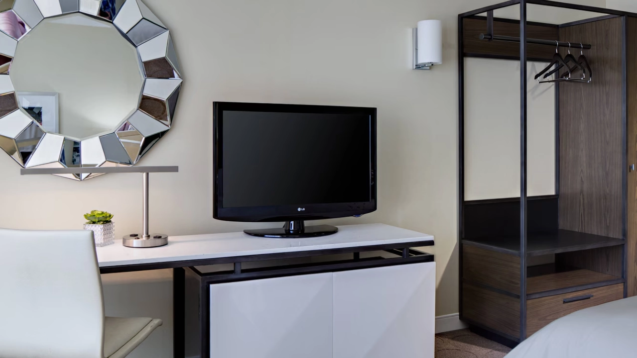 Guest Room Work Desk at Renaissance Las Vegas Hotel
