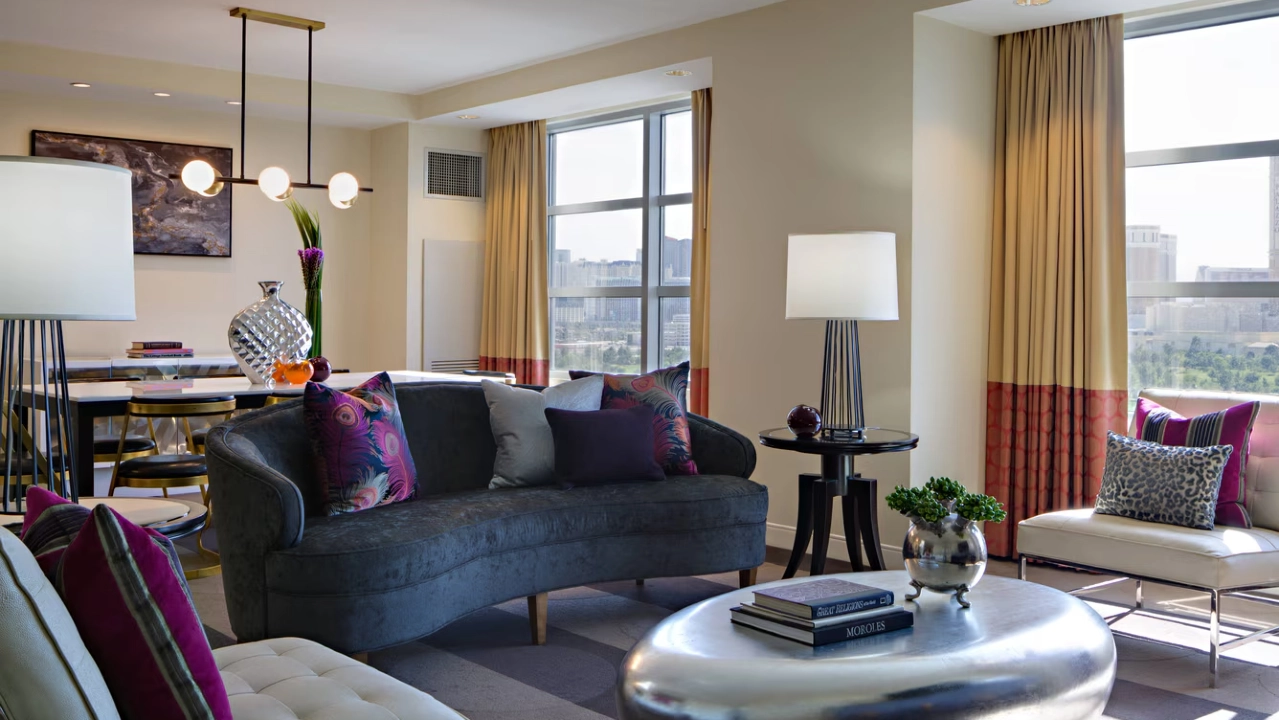 VIP Suite at Renaissance Las Vegas Hotel