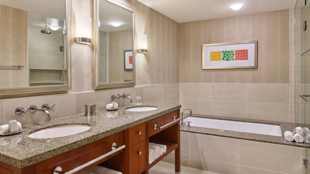 VIP Suite at Renaissance Las Vegas Hotel