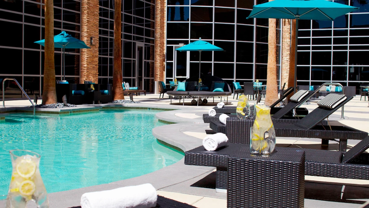 Pool at Renaissance Las Vegas Hotel