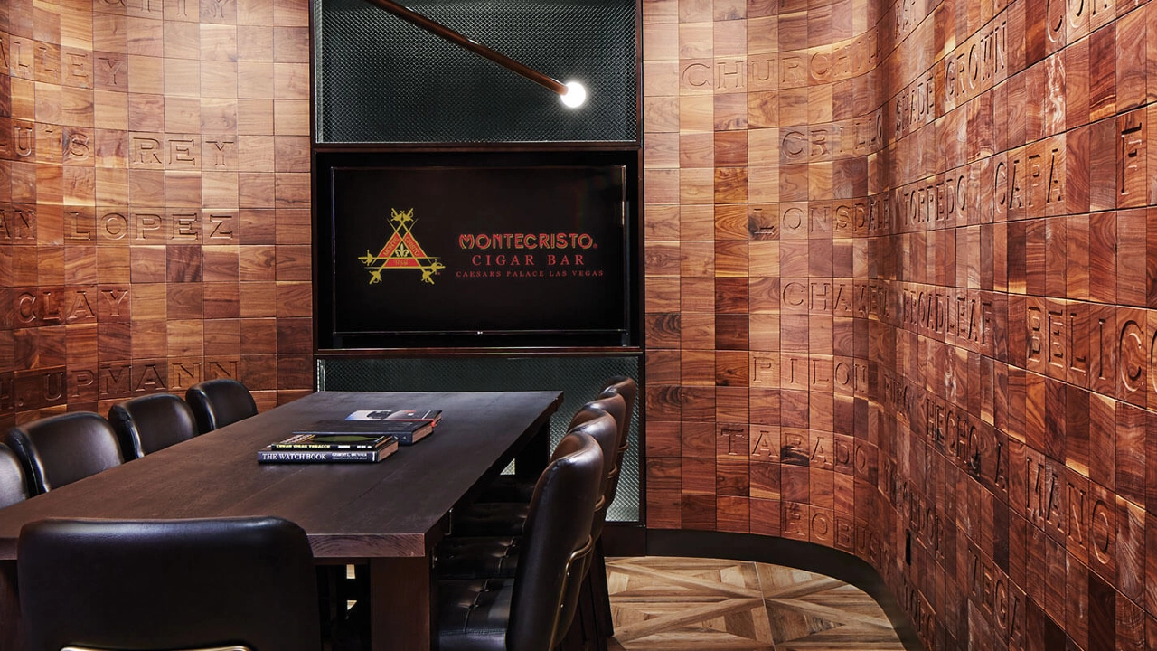Montecristo Cigar Bar at Caesars Palace Las Vegas