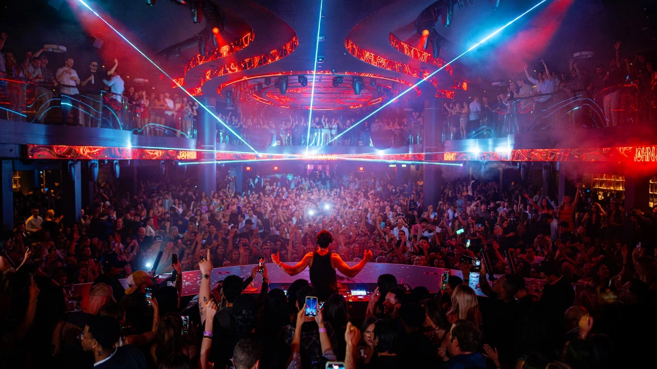 LIV Nightclub at Fontainebleau Las Vegas