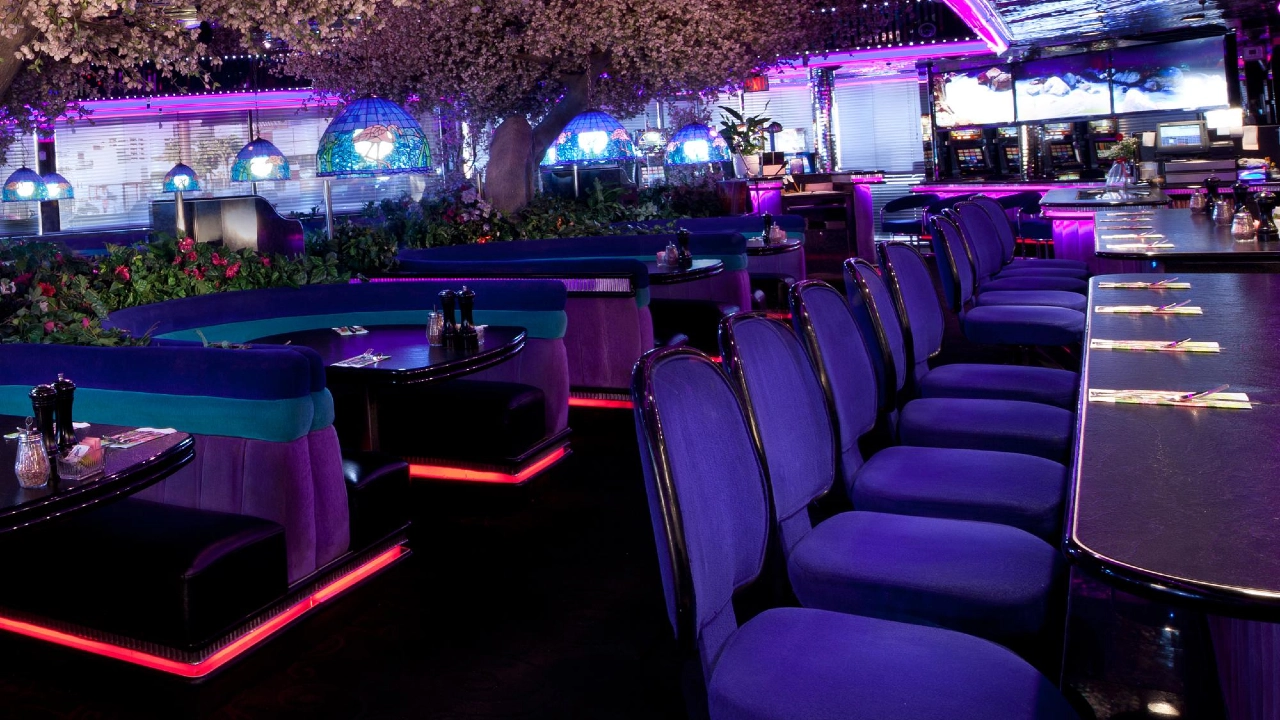 Peppermill Restaurant and Fireside Lounge