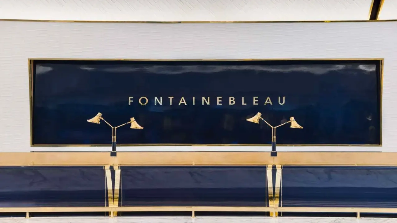 Front Desk at Fontainebleau Las Vegas