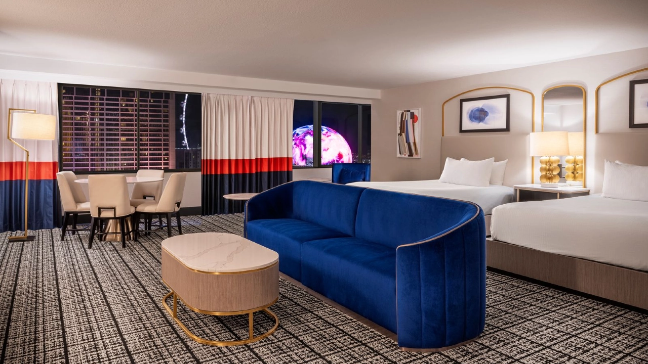 Versailles Studio Suite Two Queens at Paris Las Vegas