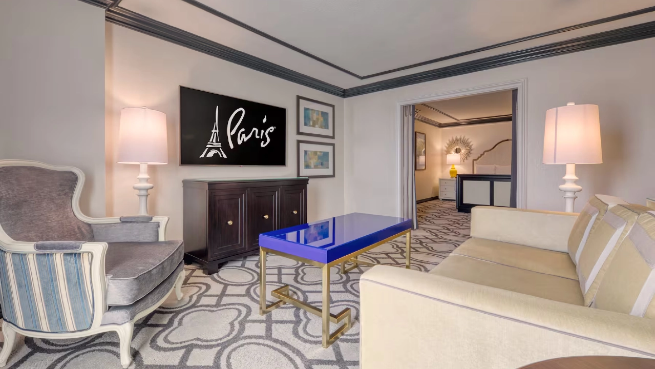 Bordeaux Calais Suite King at Paris Las Vegas