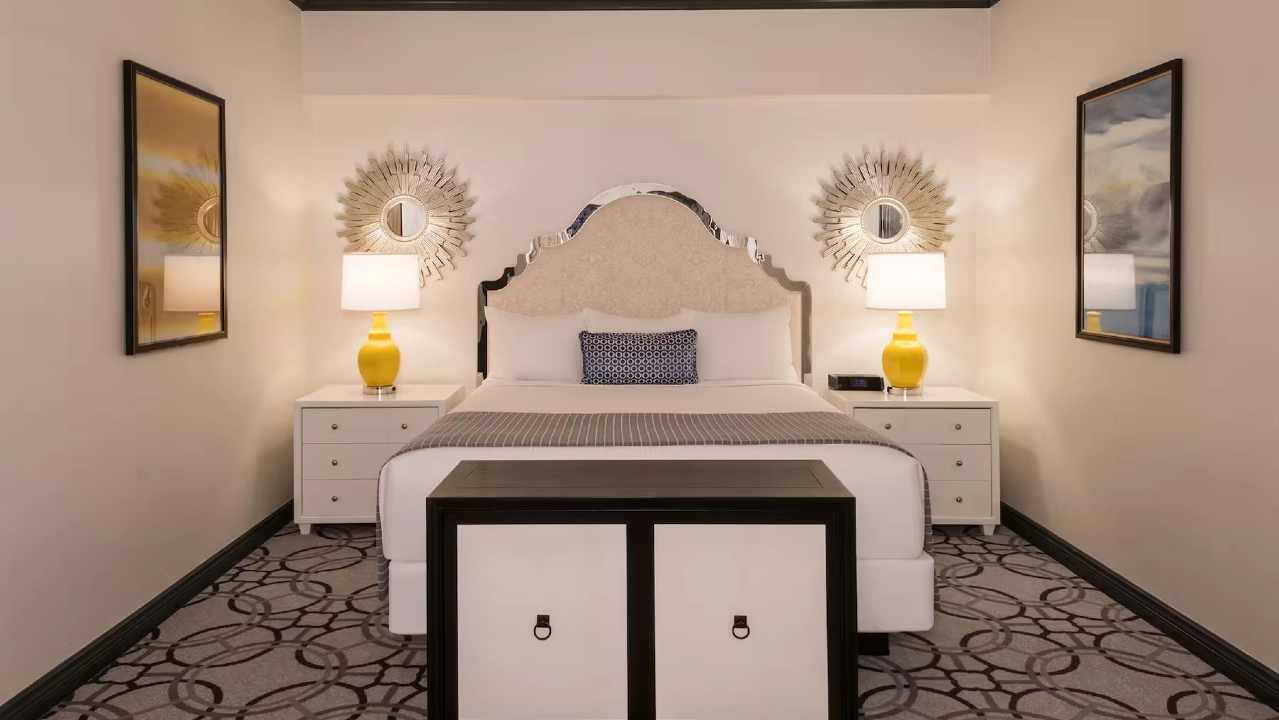 Bordeaux Calais Suite King at Paris Las Vegas