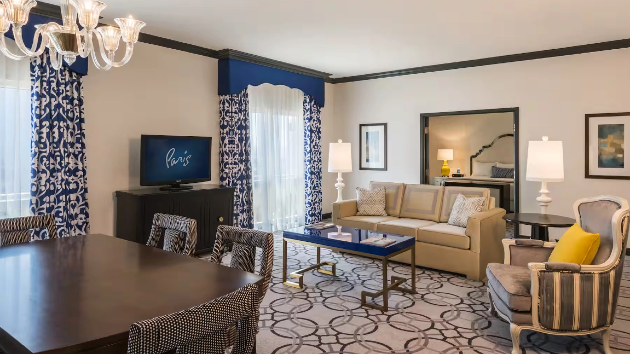 Bordeaux Lyon Suite King at Paris Las Vegas