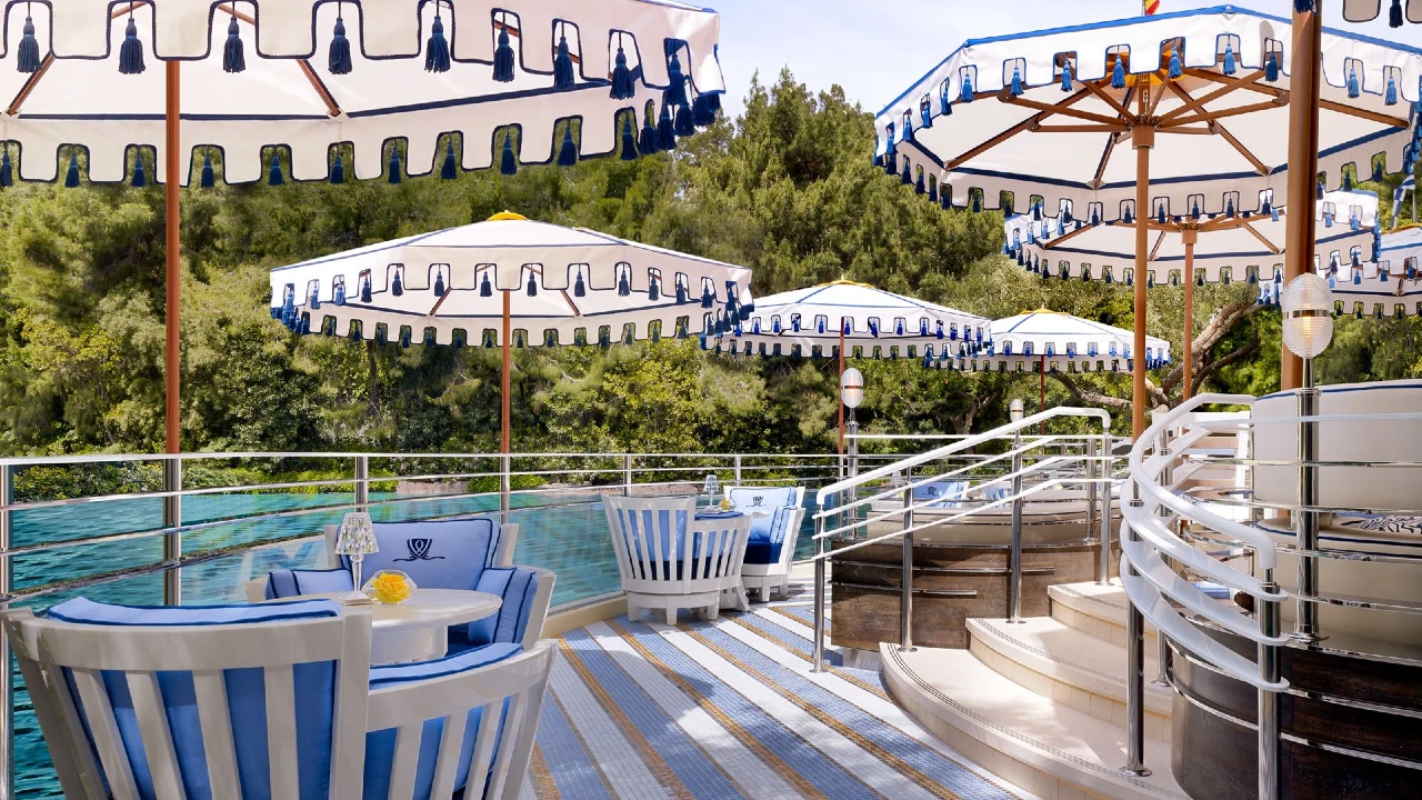 Aft Cocktail Deck at Wynn and Encore Las Vegas