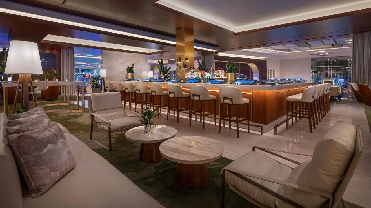 Oasis Lounge at Durango Casino and Resort
