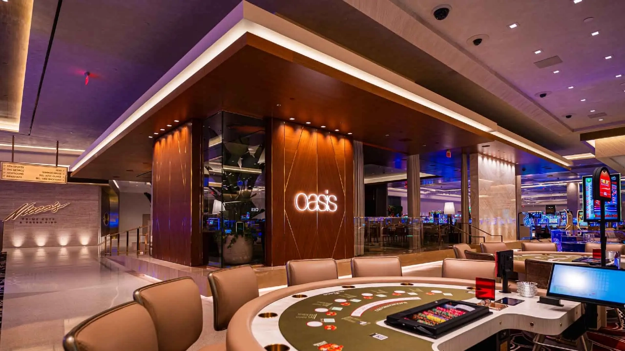 Oasis Lounge at Durango Casino and Resort