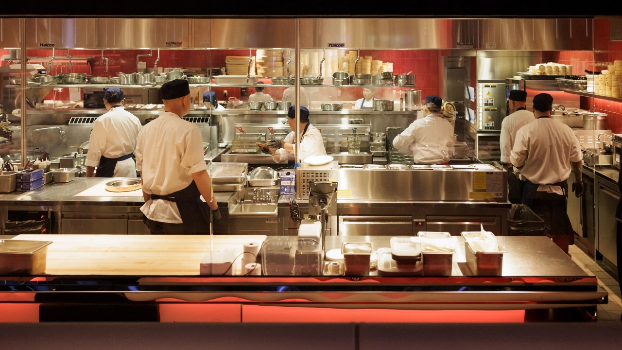 Washing Potato at Fontainebleau Las Vegas