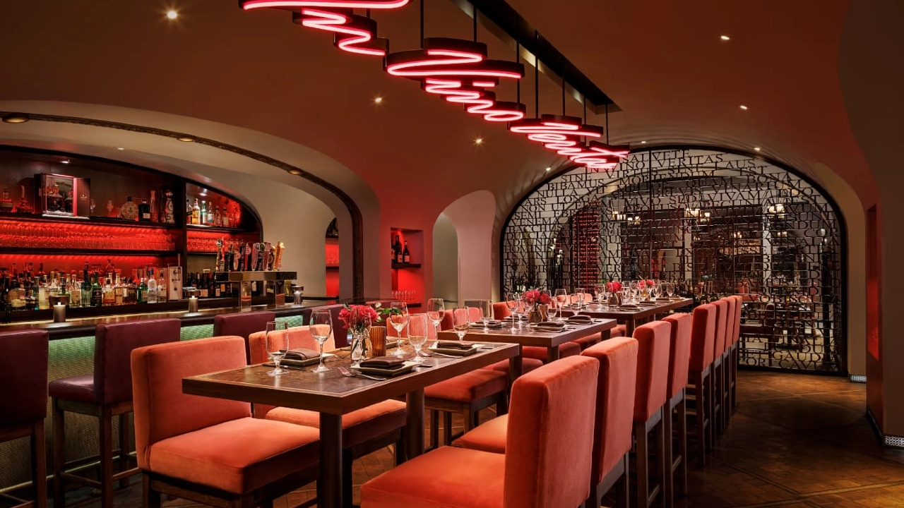 La Cave at Wynn and Encore Las Vegas
