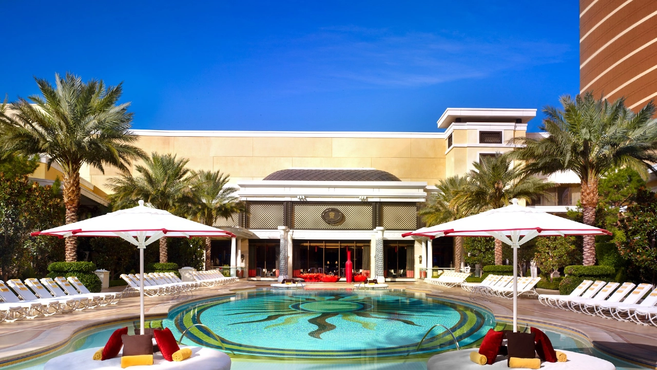 Encore Resort Pool at Wynn and Encore Las Vegas
