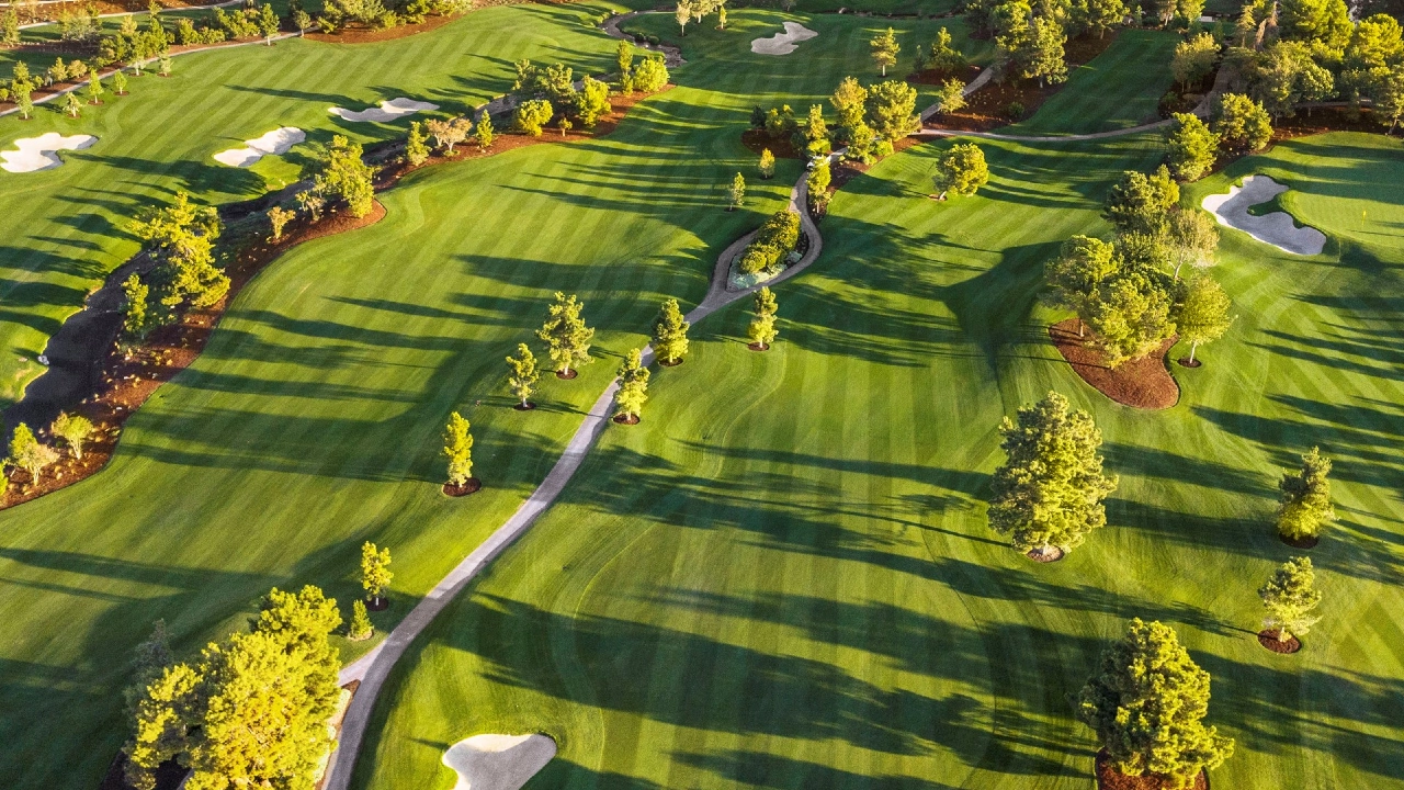 Wynn Golf Club at Wynn and Encore Las Vegas