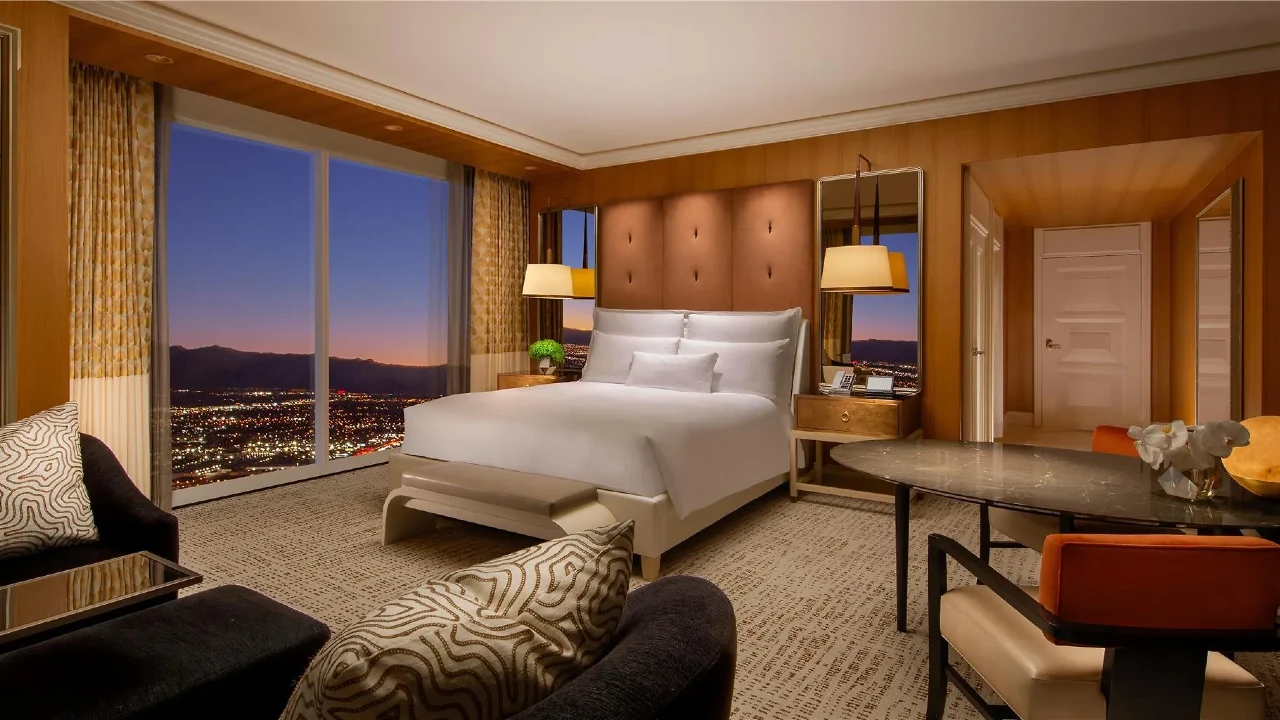 Wynn Panoramic Corner King at Wynn and Encore Las Vegas