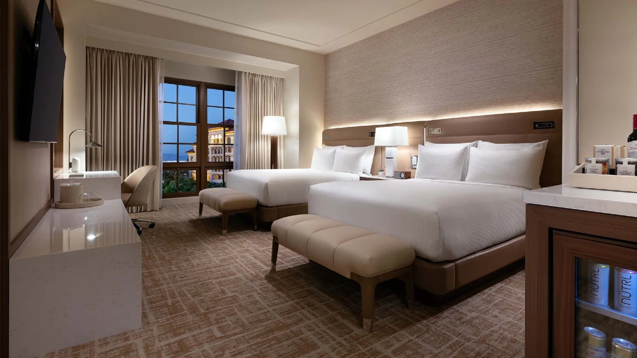 Resort Queen at Green Valley Ranch Resort Casino and Spa Las Vegas