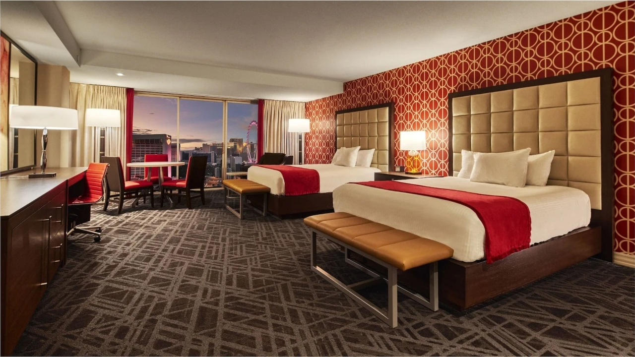 Studio Suite Two Queens at Horseshoe Las Vegas