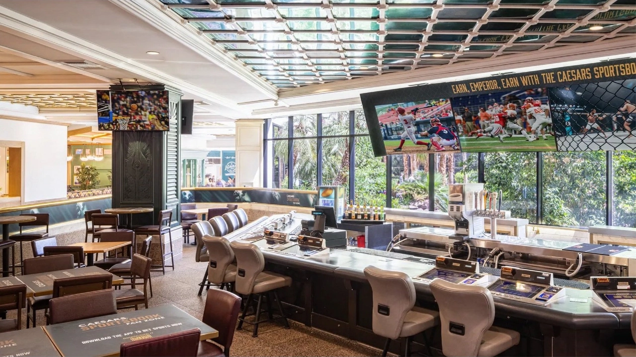 Garden Bar at Flamingo Las Vegas
