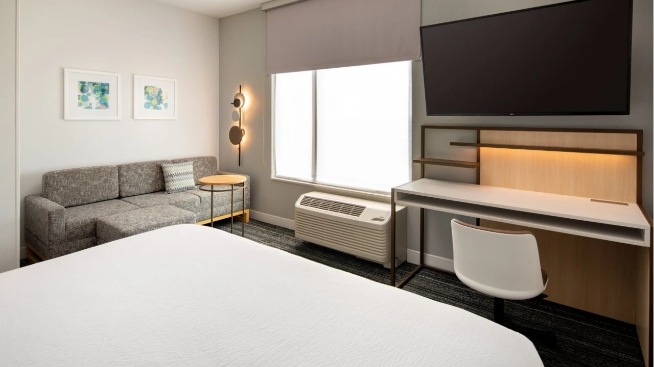 Suite Bedroom at Towneplace Suites Las Vegas North I-15