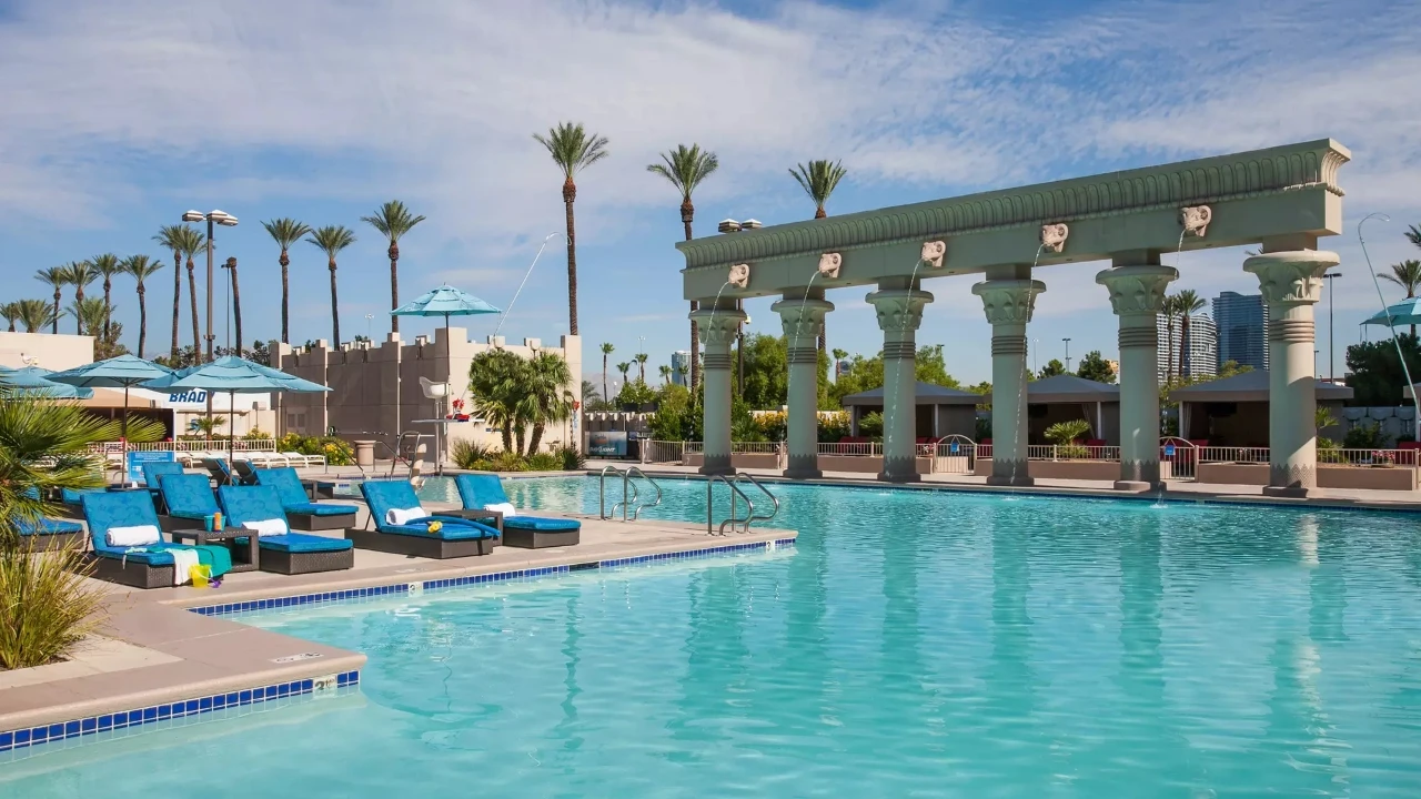 Las VegasPool at Luxor Hotel and Casino Las Vegas