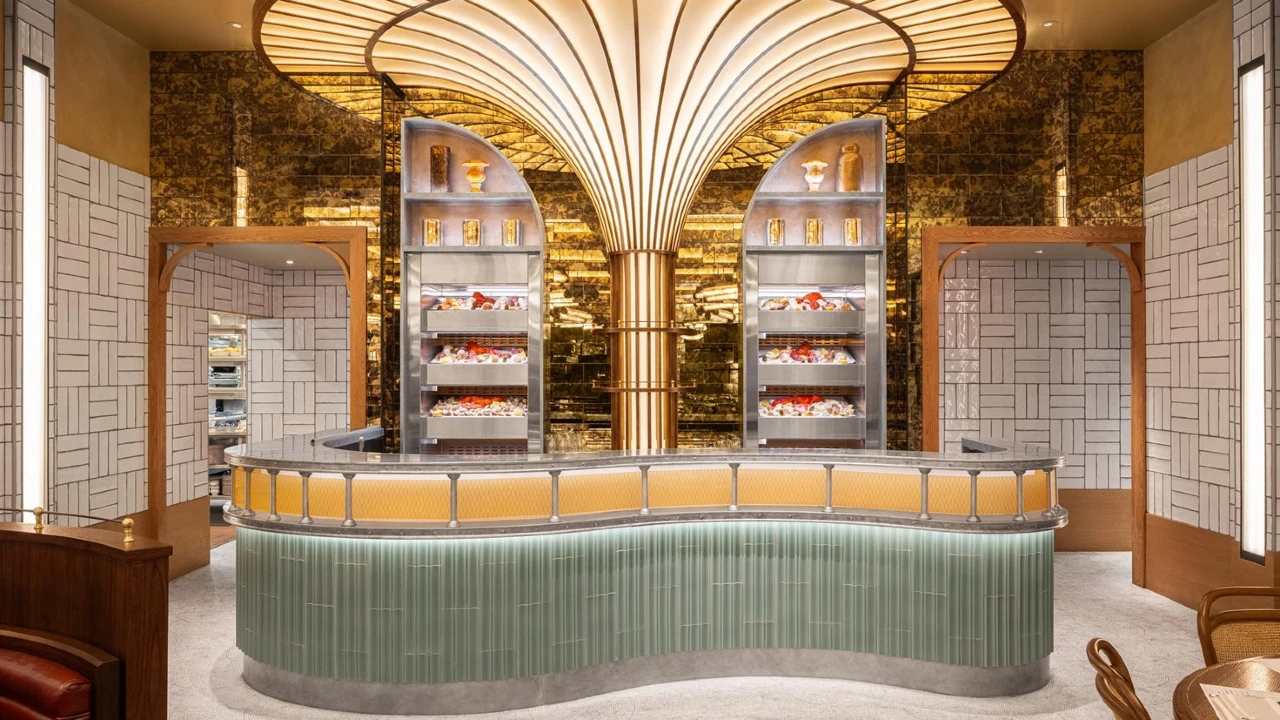 Brasserie B Parisian Steakhouse by Bobby Flay at Caesars Palace Las Vegas