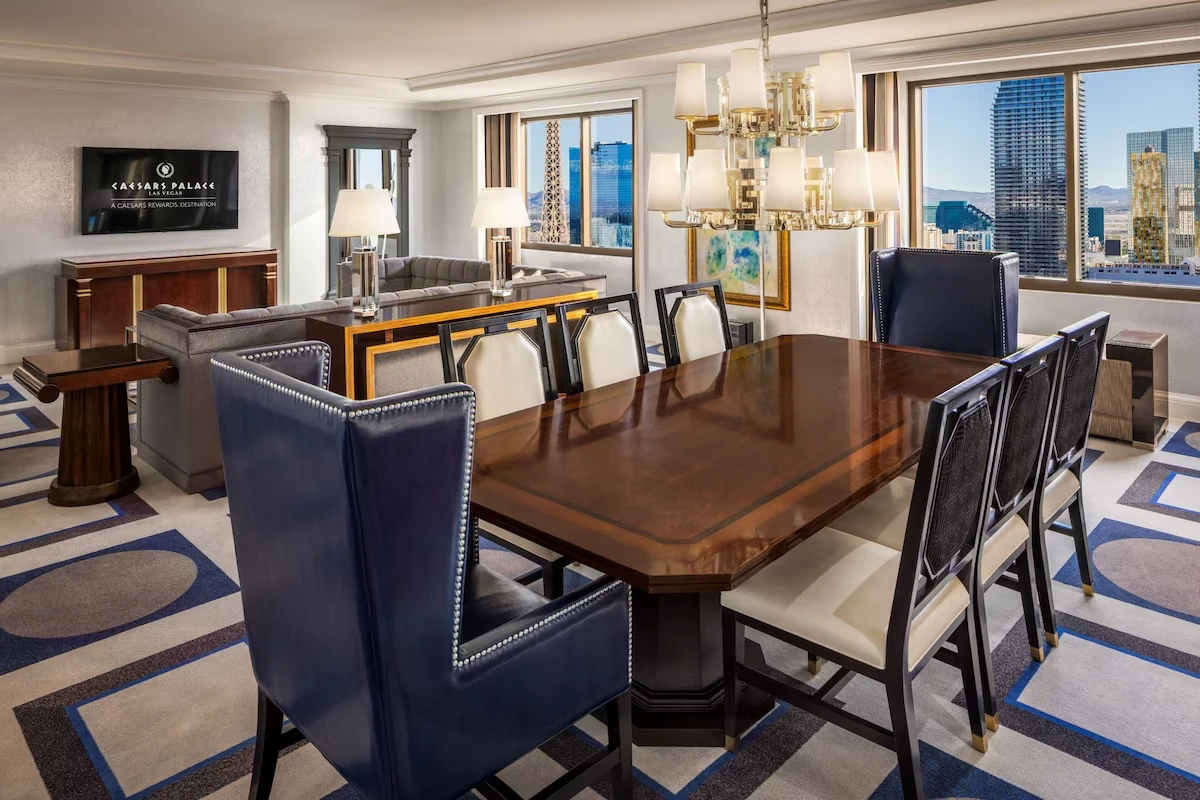 Palace Premium Suite King at Caesars Palace Las Vegas