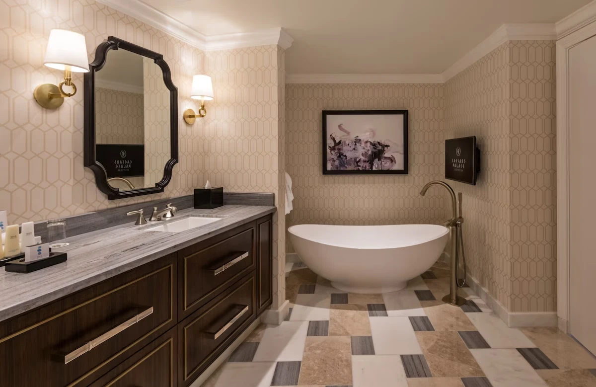 Julius Premium Suite King at Caesars Palace Las Vegase
