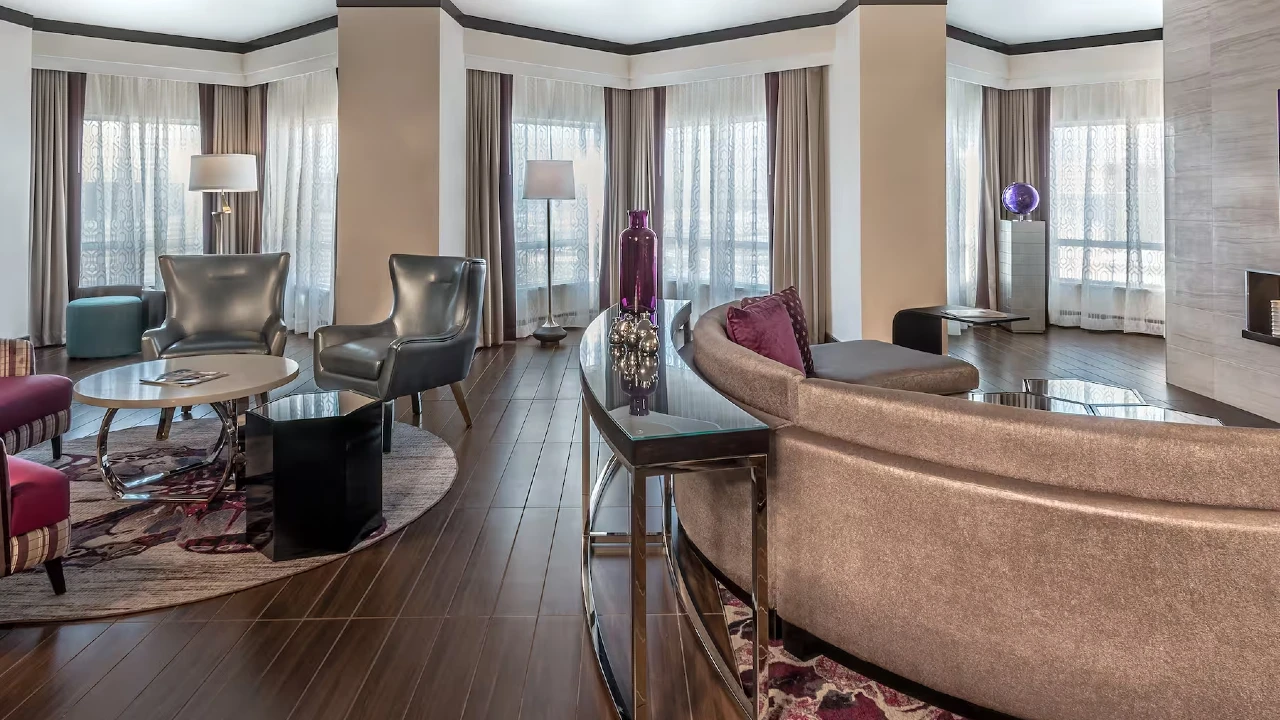 Valley Presidential Suite King at Harrah's Las Vegas