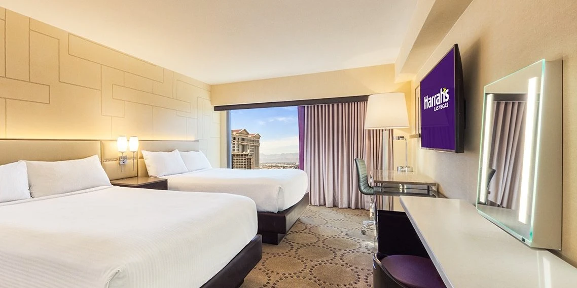 Mountain Deluxe Room Two Queens Strip View at Harrah's Las Vegas
