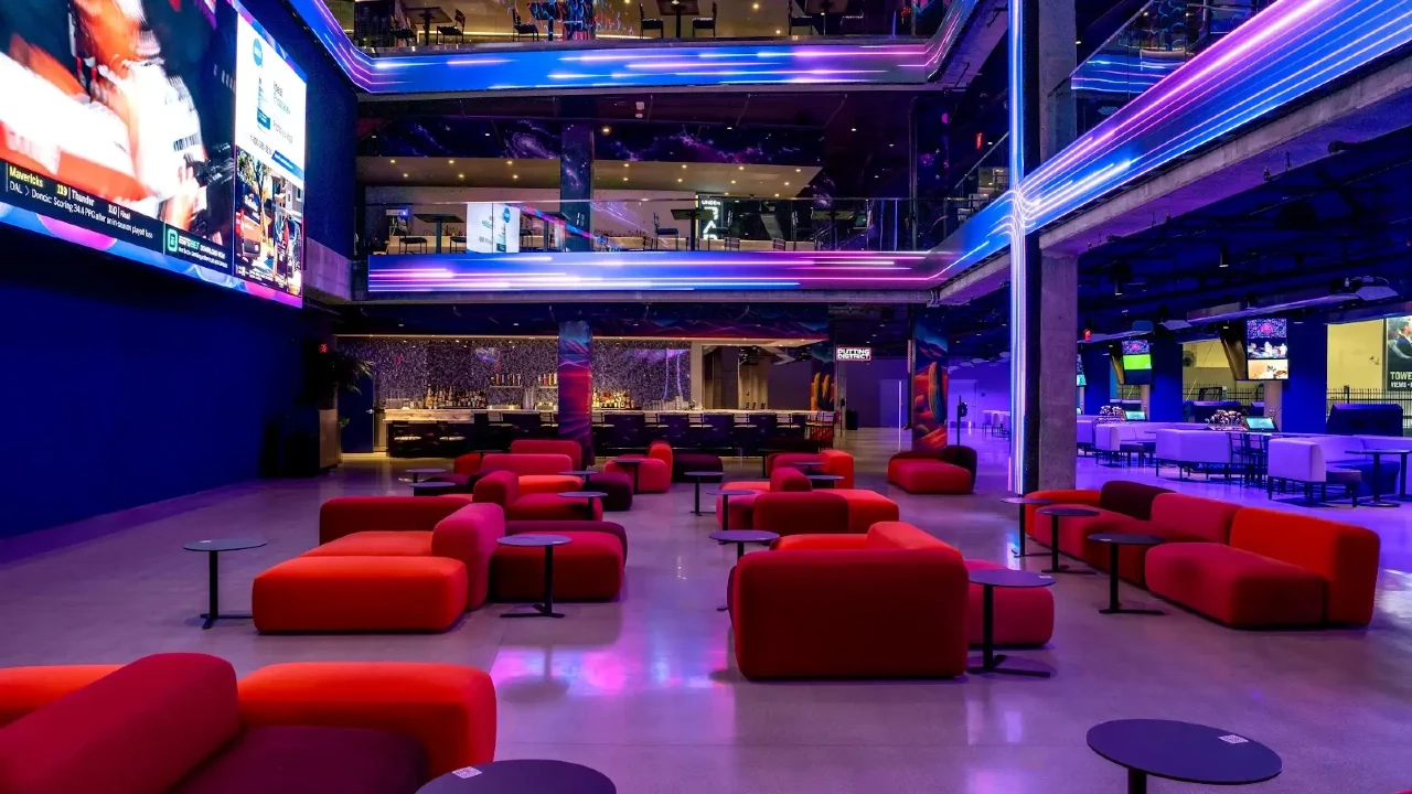Atomic Golf at The Strat Hotel Casino Tower