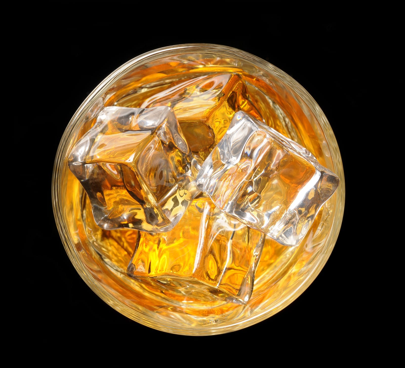 Easy Ice article on square ice cubes for whiskey lovers — Commercial Ice Machine specialty ice guide.
