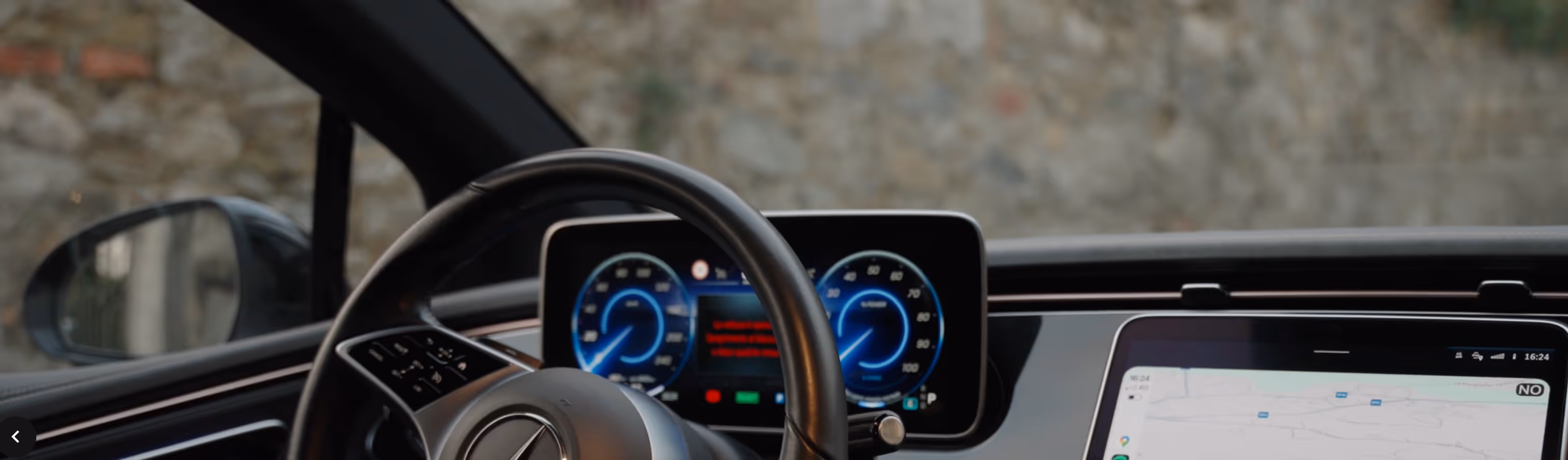 Cockpit and dashboard of the Mercedes E-Class for premium executive chauffeur service