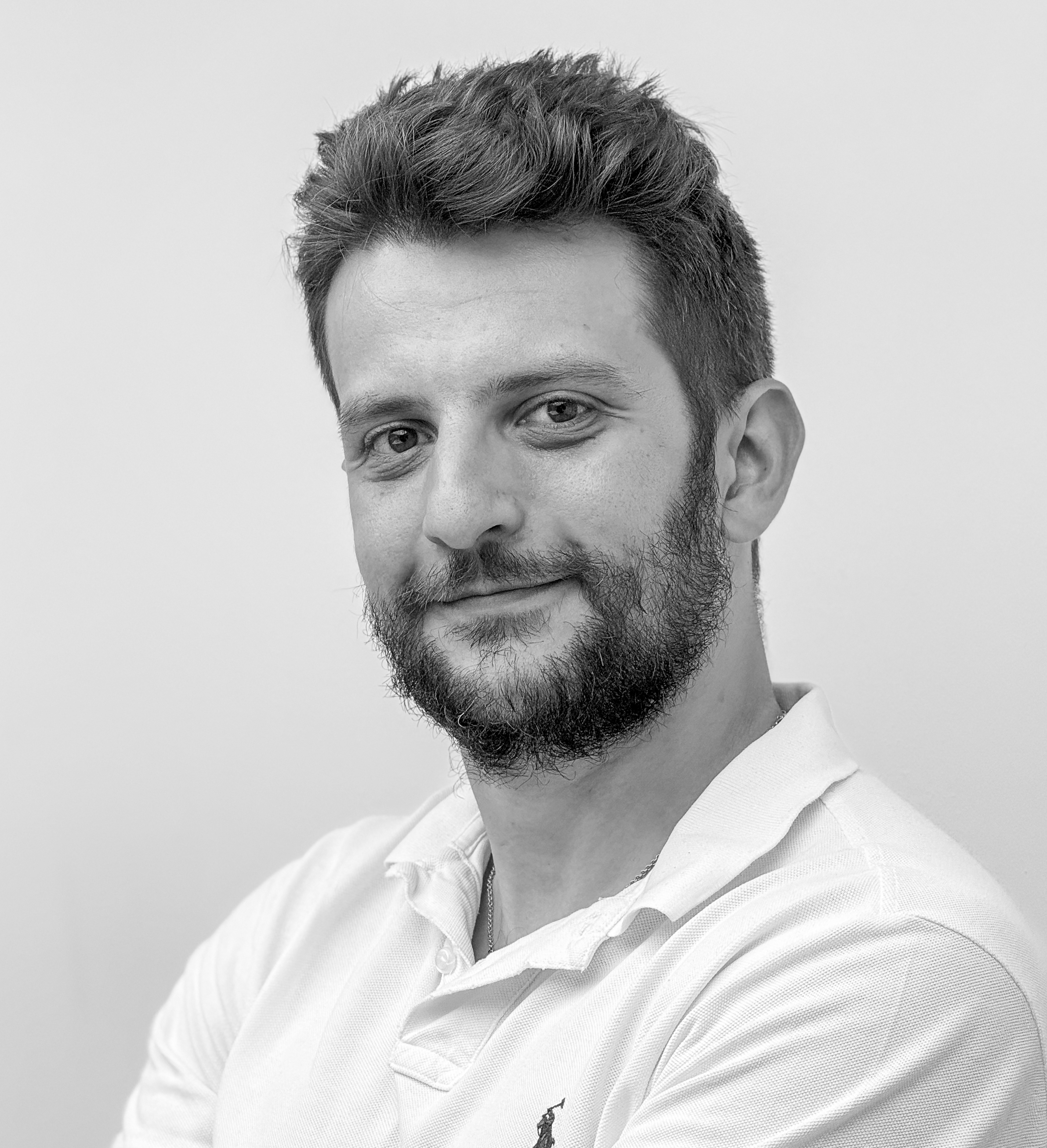 Niccolò Dattuomo - Operations Specialist presso Moveolux