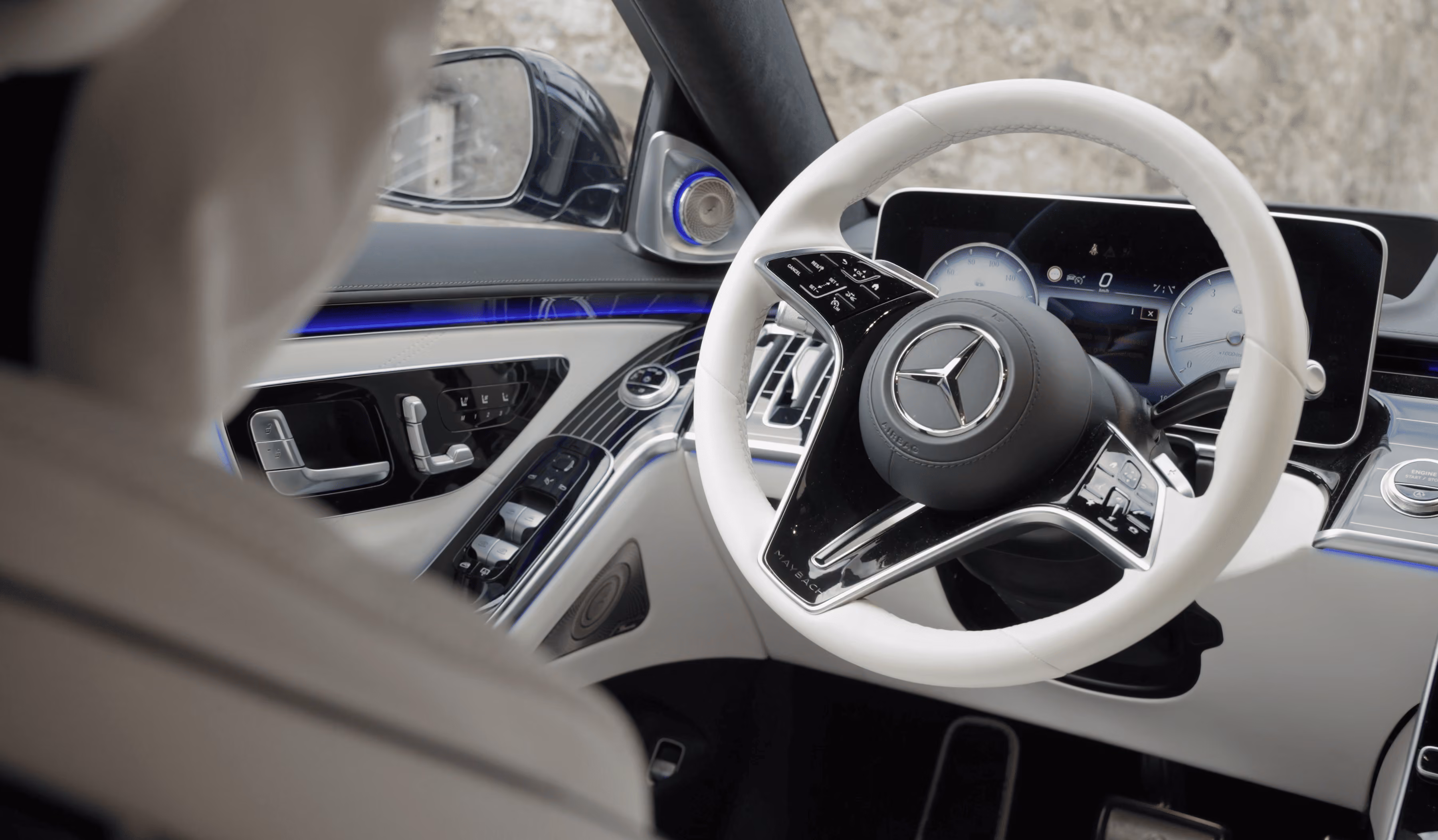 Cockpit and dashboard of the Mercedes Maybach S-Class for ultra-premium chauffeur service