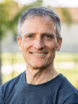 Team member photo of Simon Boag