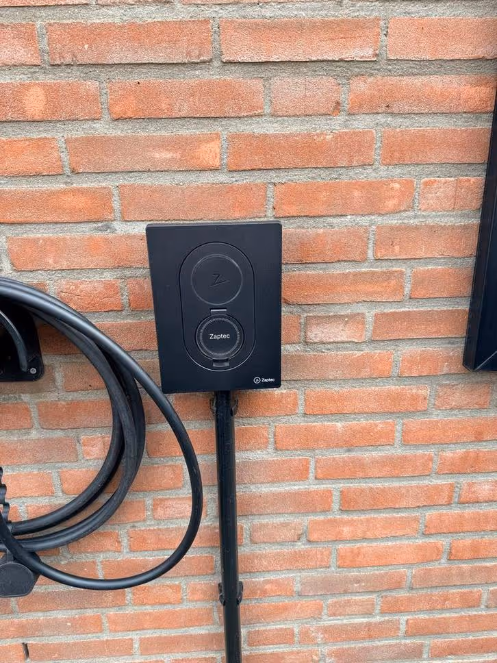 Een positieve review van een klant van Plug&Go