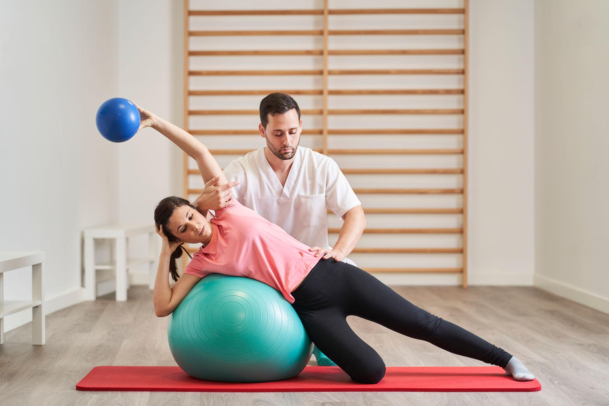 Chiropractic and Massage Therapist in Overland Park, KS