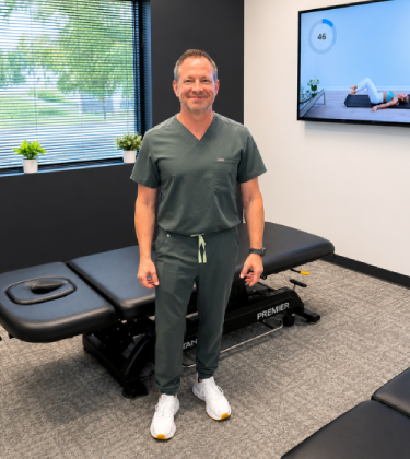 Chiropractic and Massage Therapist in Overland Park, KS