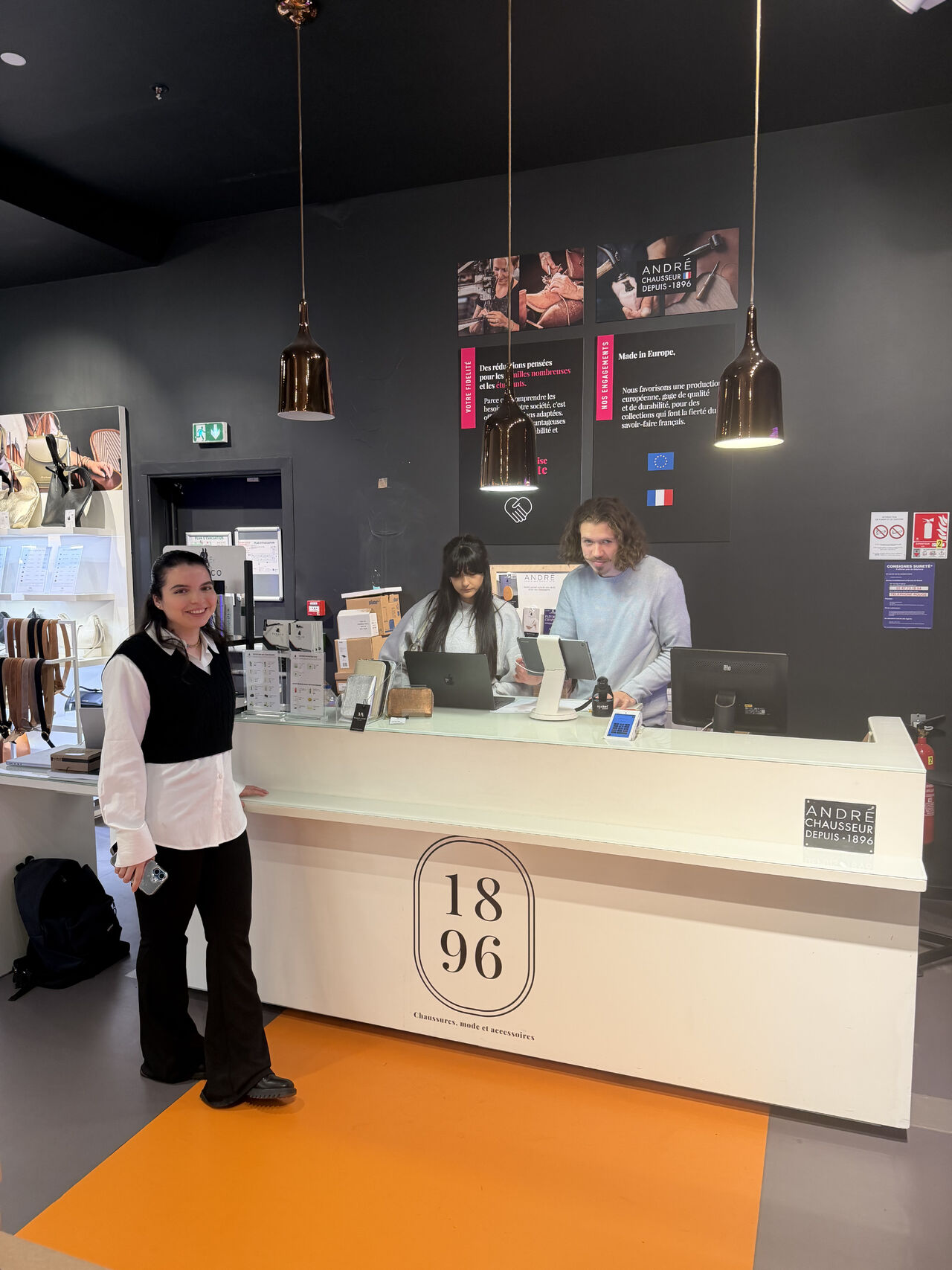 Wire management et paramétrage caisse Shopify POS chez André