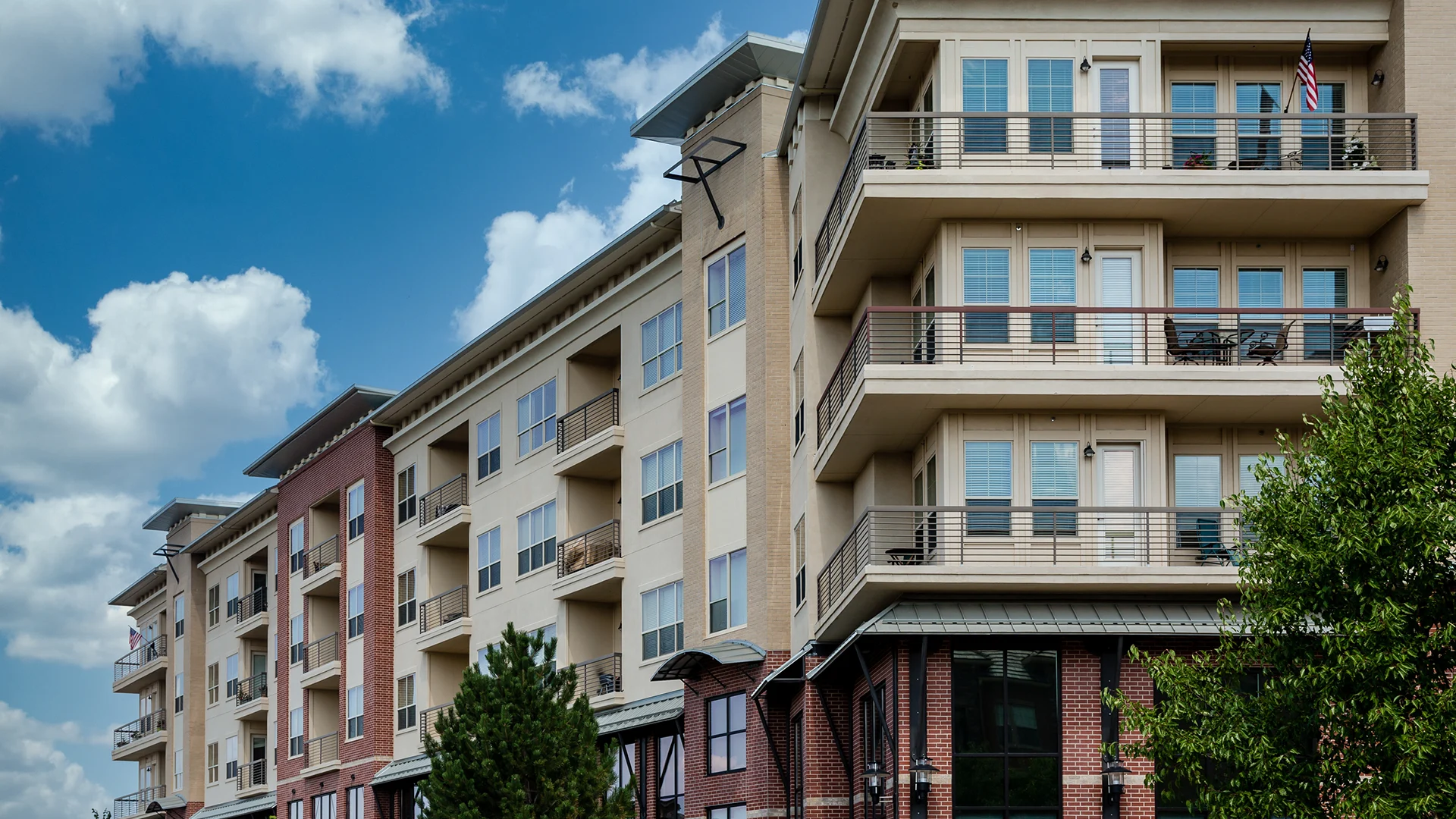 How Smart Locks Improve Multifamily Security