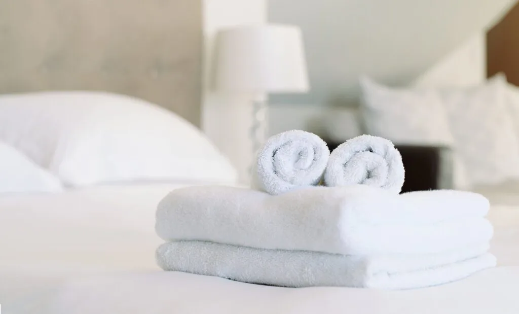/resource/article/airbnb-horror-stories-and-how-to-avoid-them/