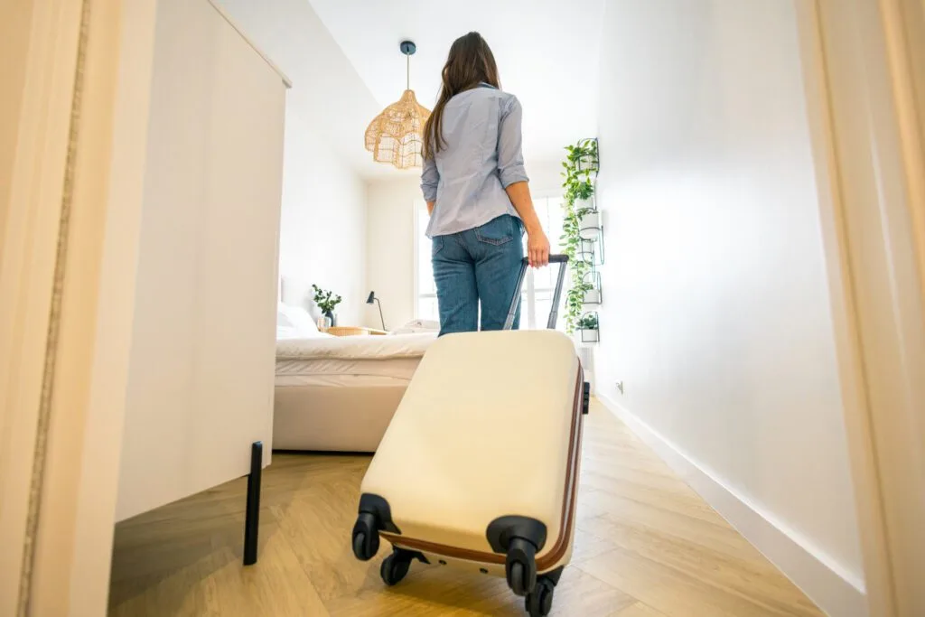 /resource/article/airbnb-horror-stories-and-how-to-avoid-them/